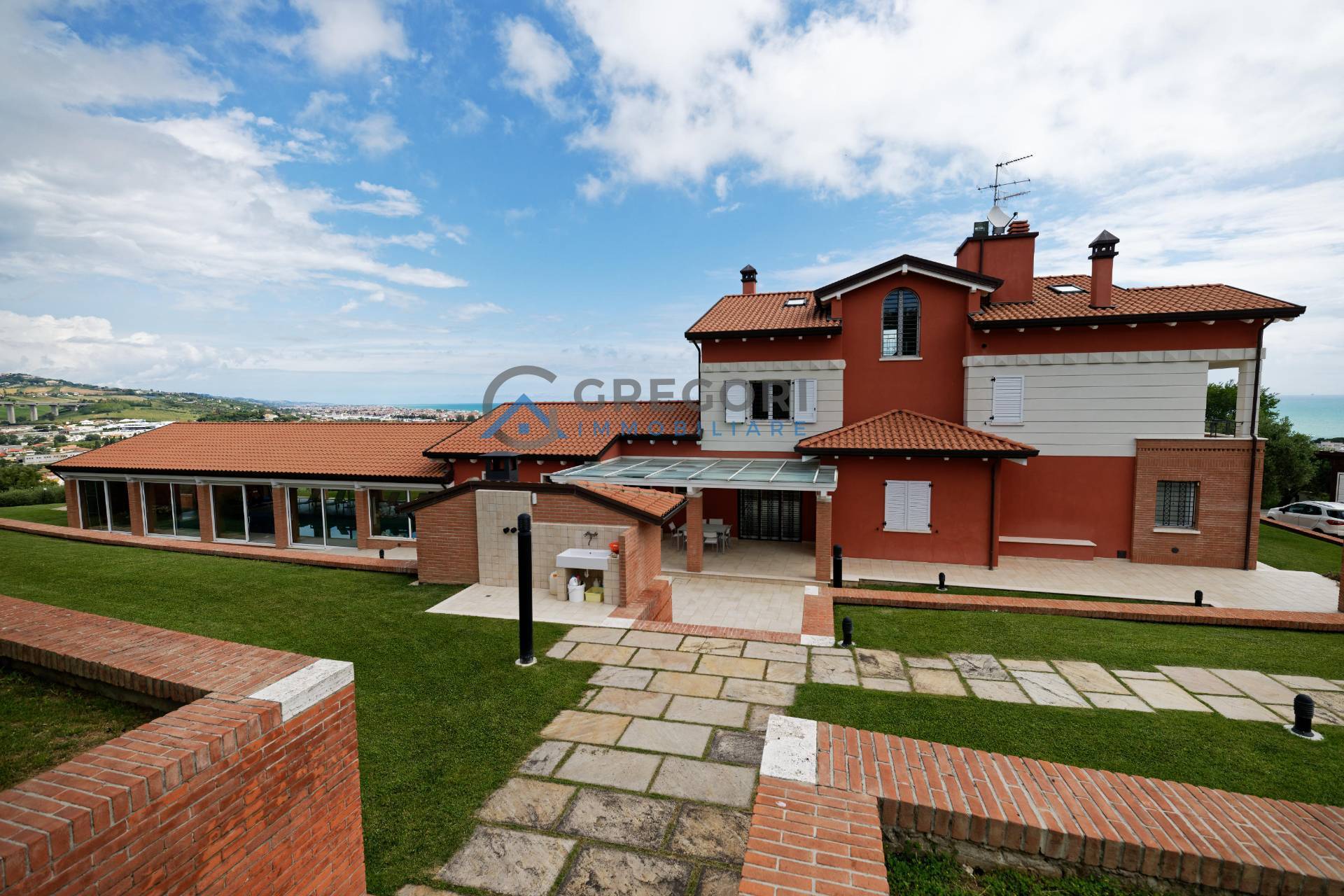 Villa in vendita a Mosciano Sant'Angelo