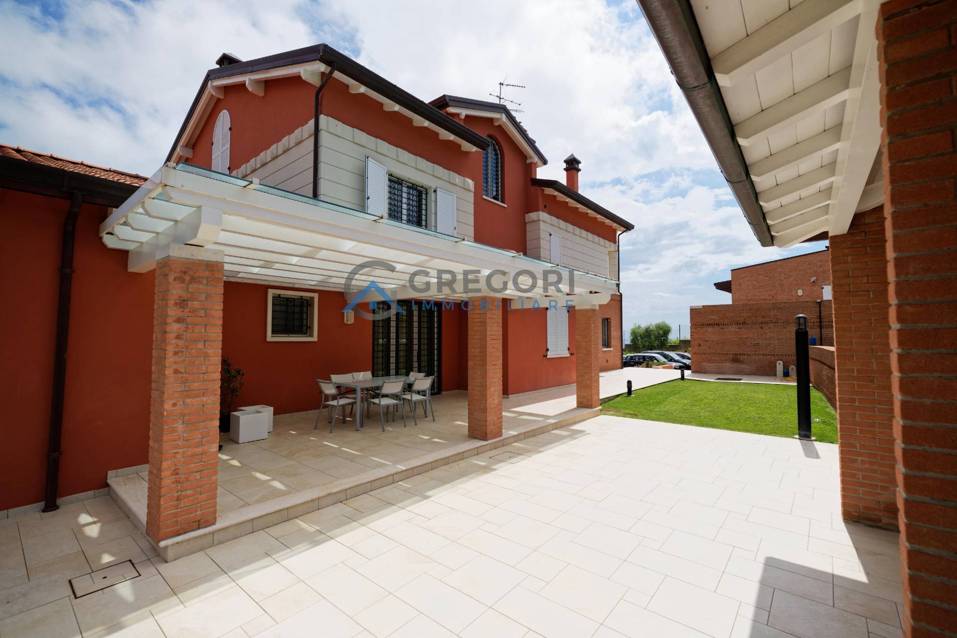 Villa in vendita a Mosciano Sant'Angelo