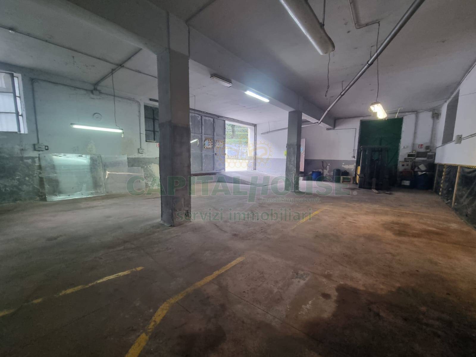 Opificio in affitto a Solofra