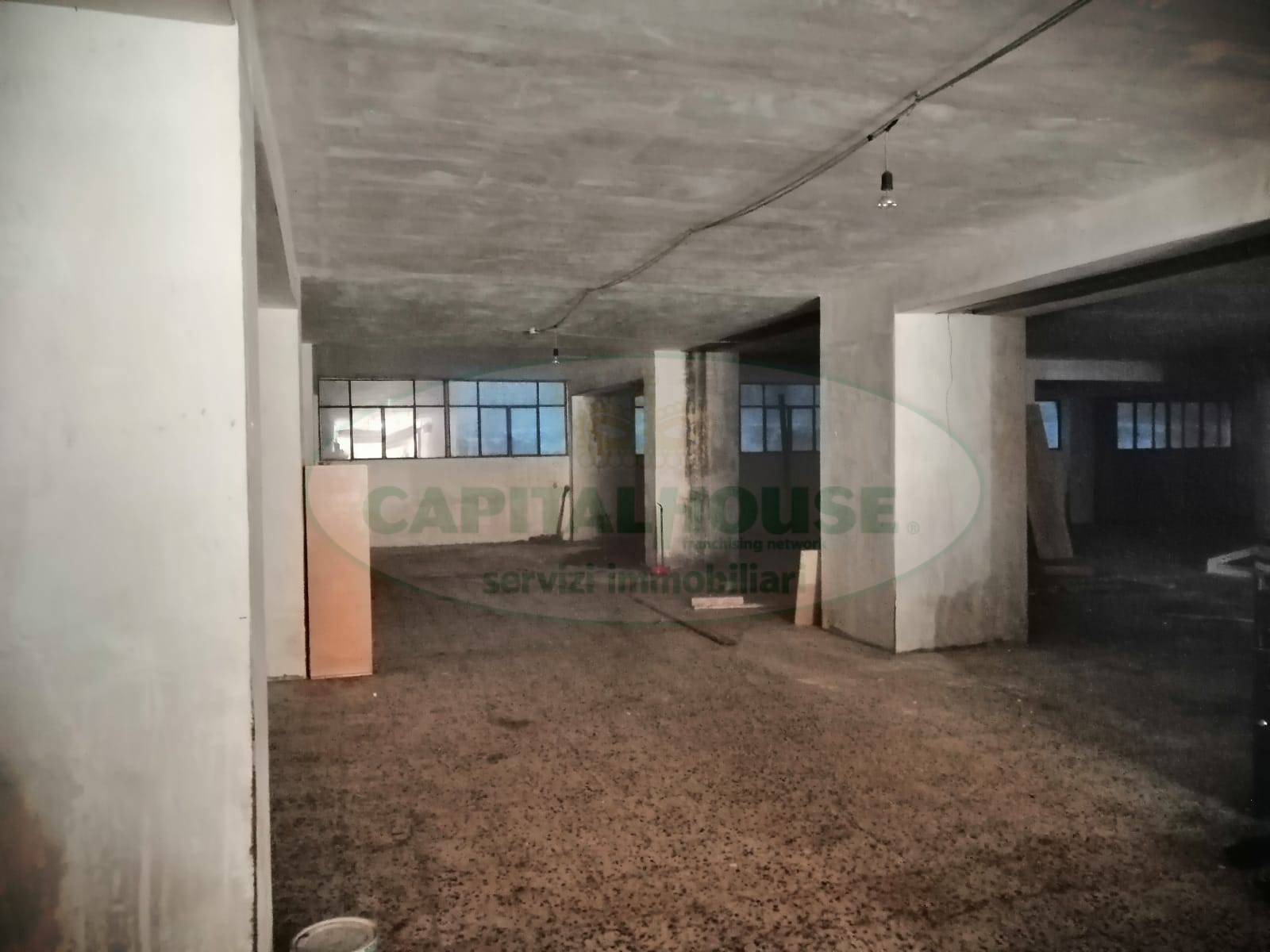 Commerciale in affitto a Baronissi