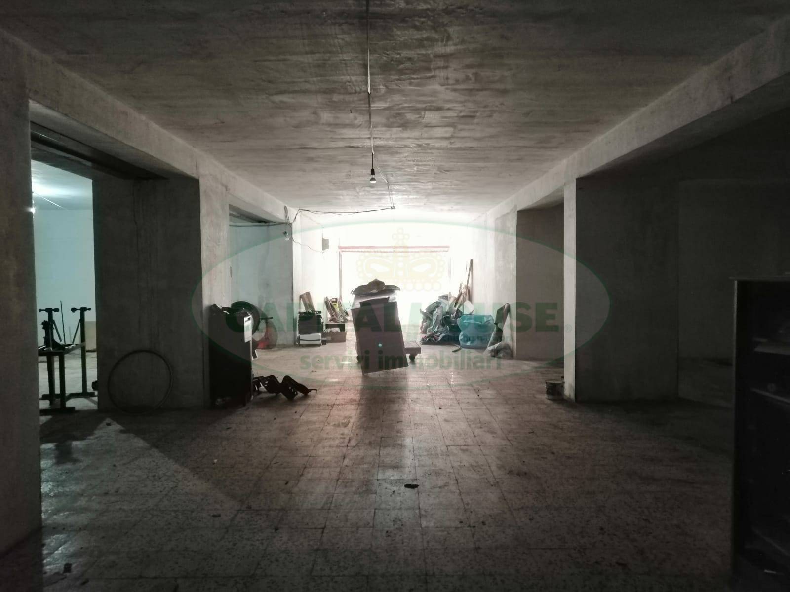 Commerciale in affitto a Baronissi