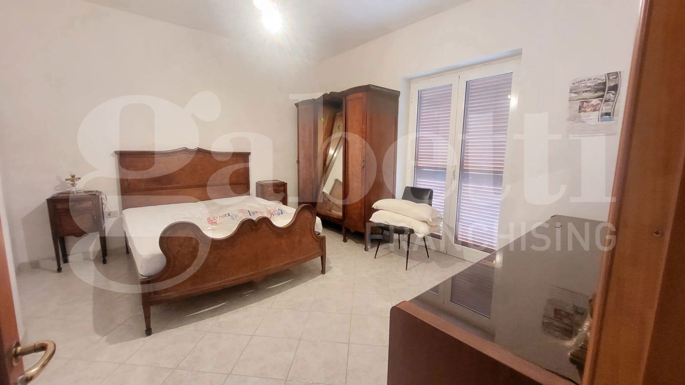 Villa in vendita a Santi Cosma e Damiano