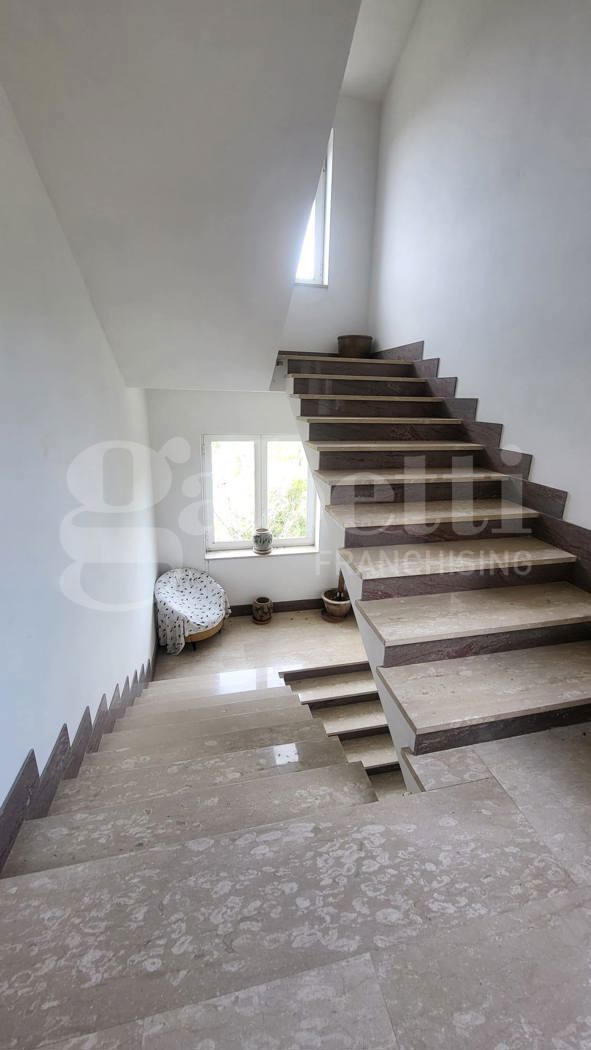 Villa in vendita a Santi Cosma e Damiano