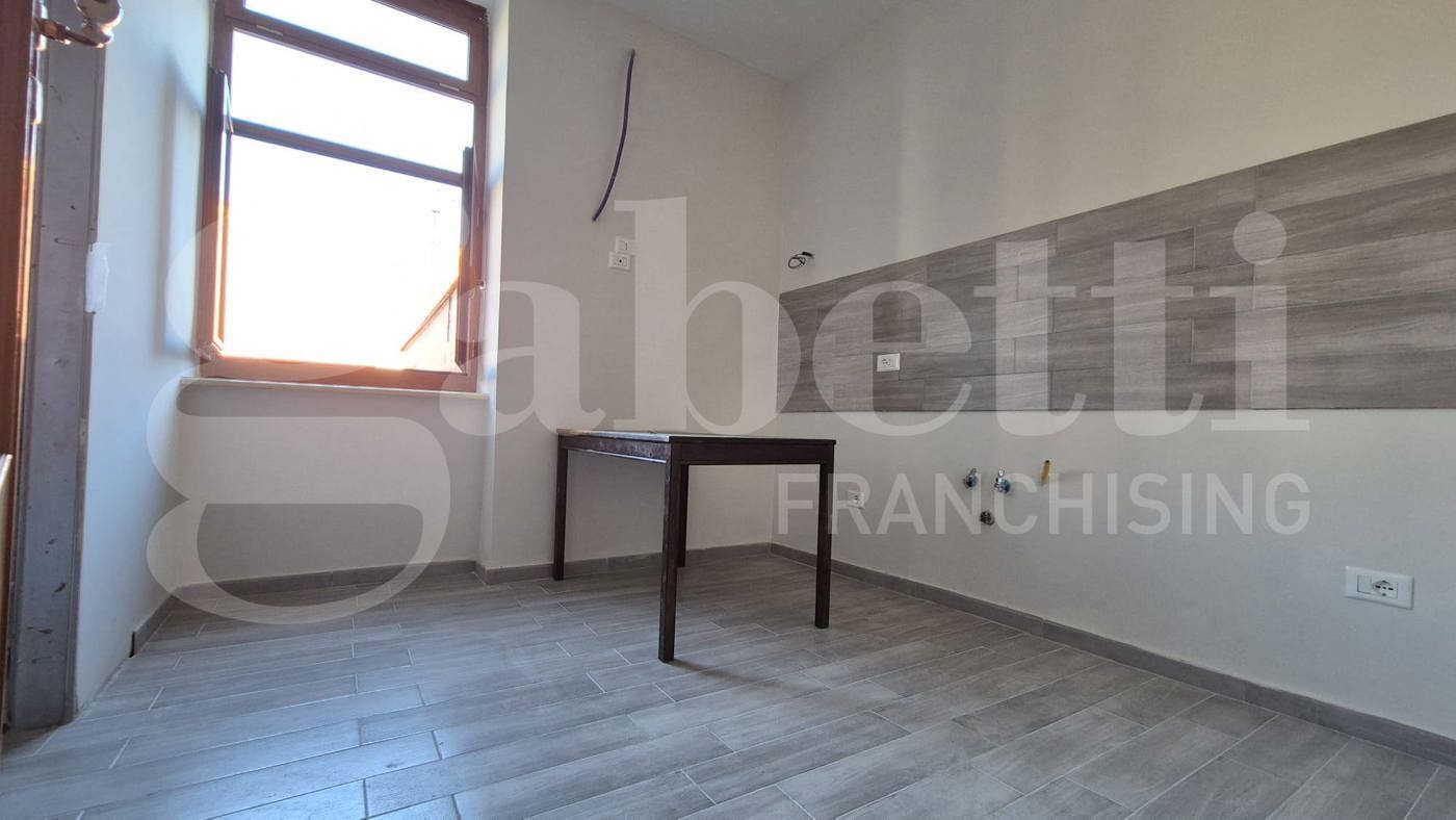 Bilocale ristrutturato a Napoli