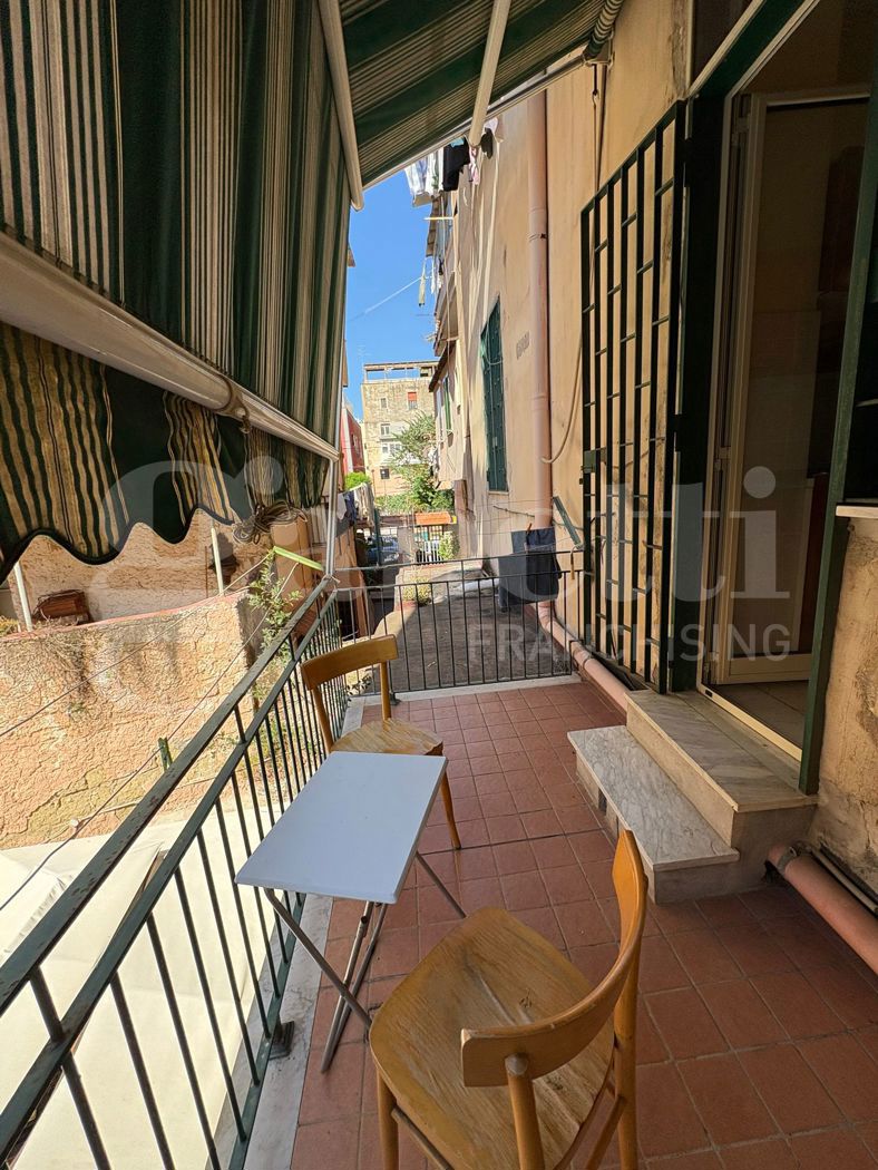 Bilocale arredato in affitto a Napoli