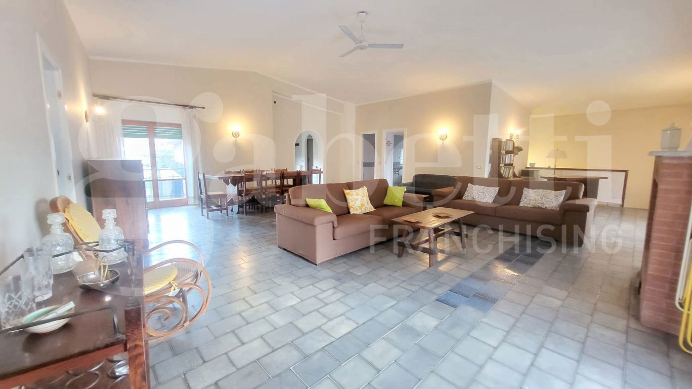 Appartamento arredato in affitto a Pozzuoli