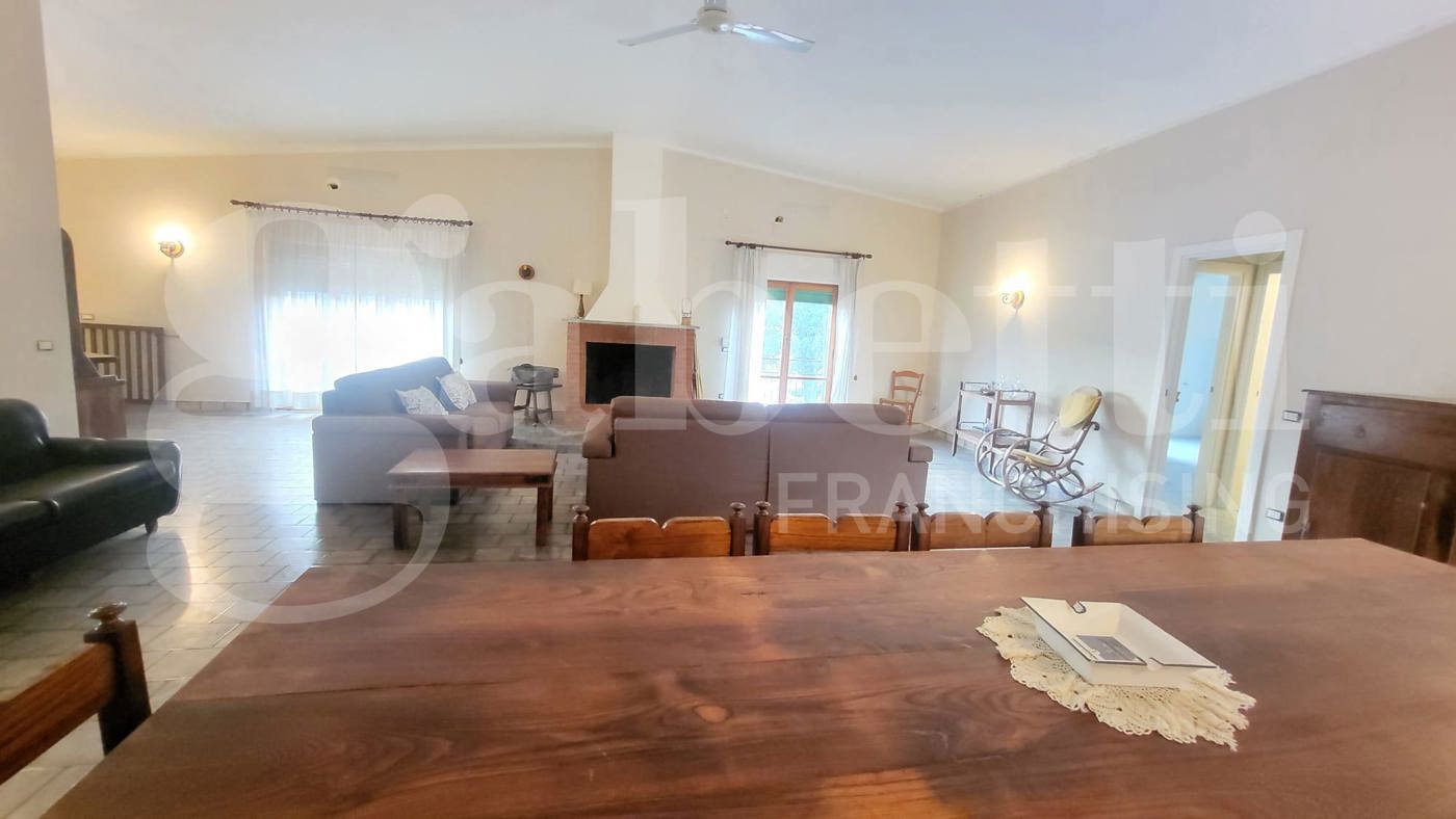 Appartamento arredato in affitto a Pozzuoli