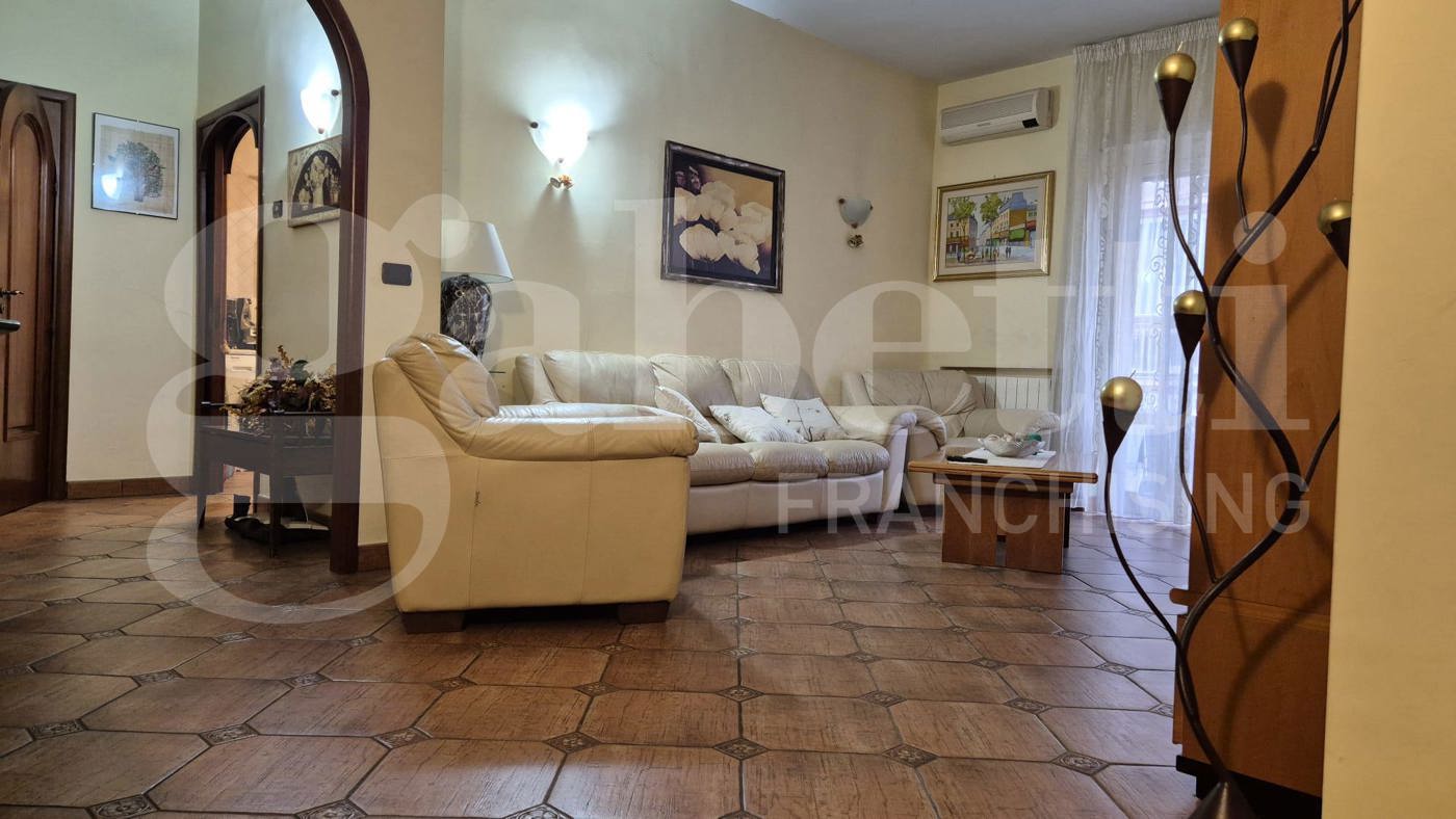 Trilocale in vendita a Napoli