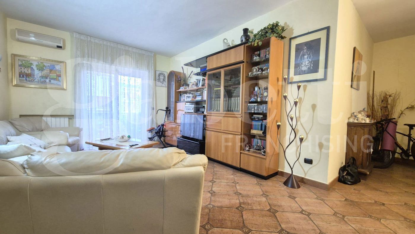 Trilocale in vendita a Napoli
