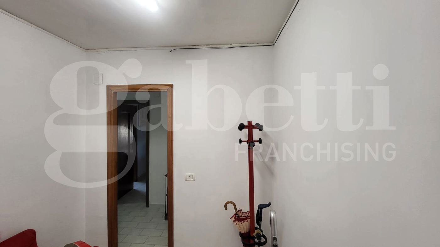 Ufficio in affitto a Pozzuoli