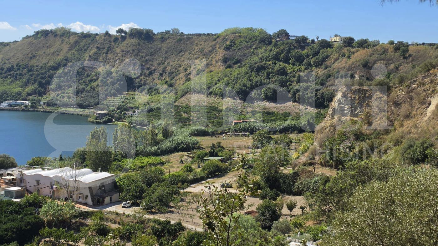 Terreno Agricolo in vendita a Pozzuoli