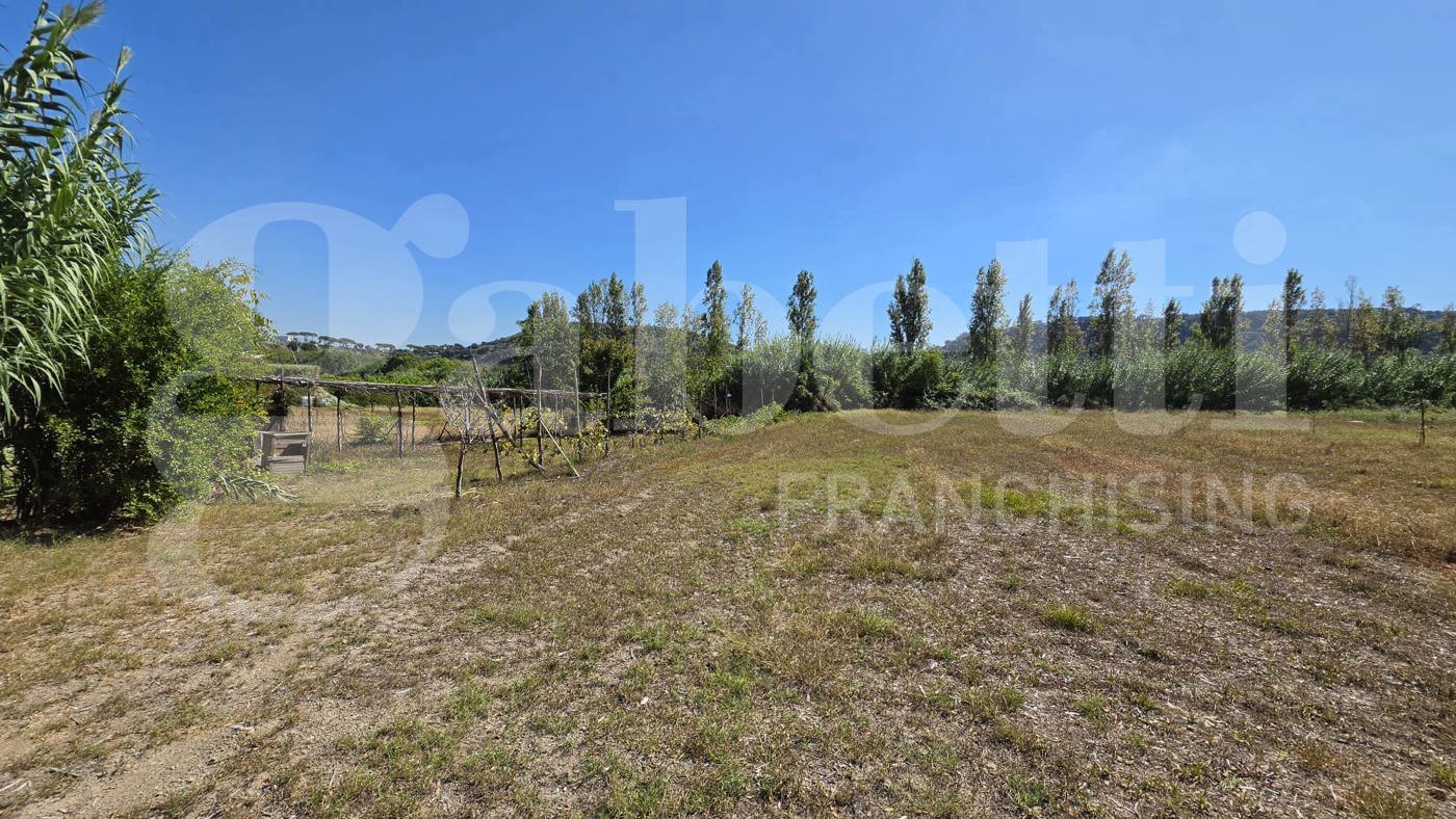 Terreno Agricolo in vendita a Pozzuoli