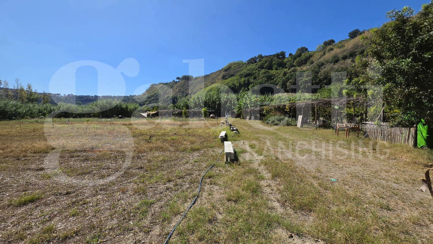 Terreno Agricolo in vendita a Pozzuoli