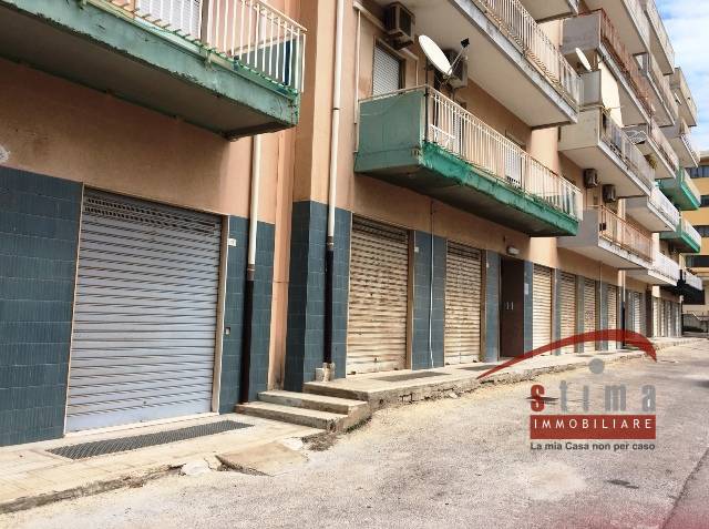 Garage/Magazzino in vendita a Siracusa, Panagia