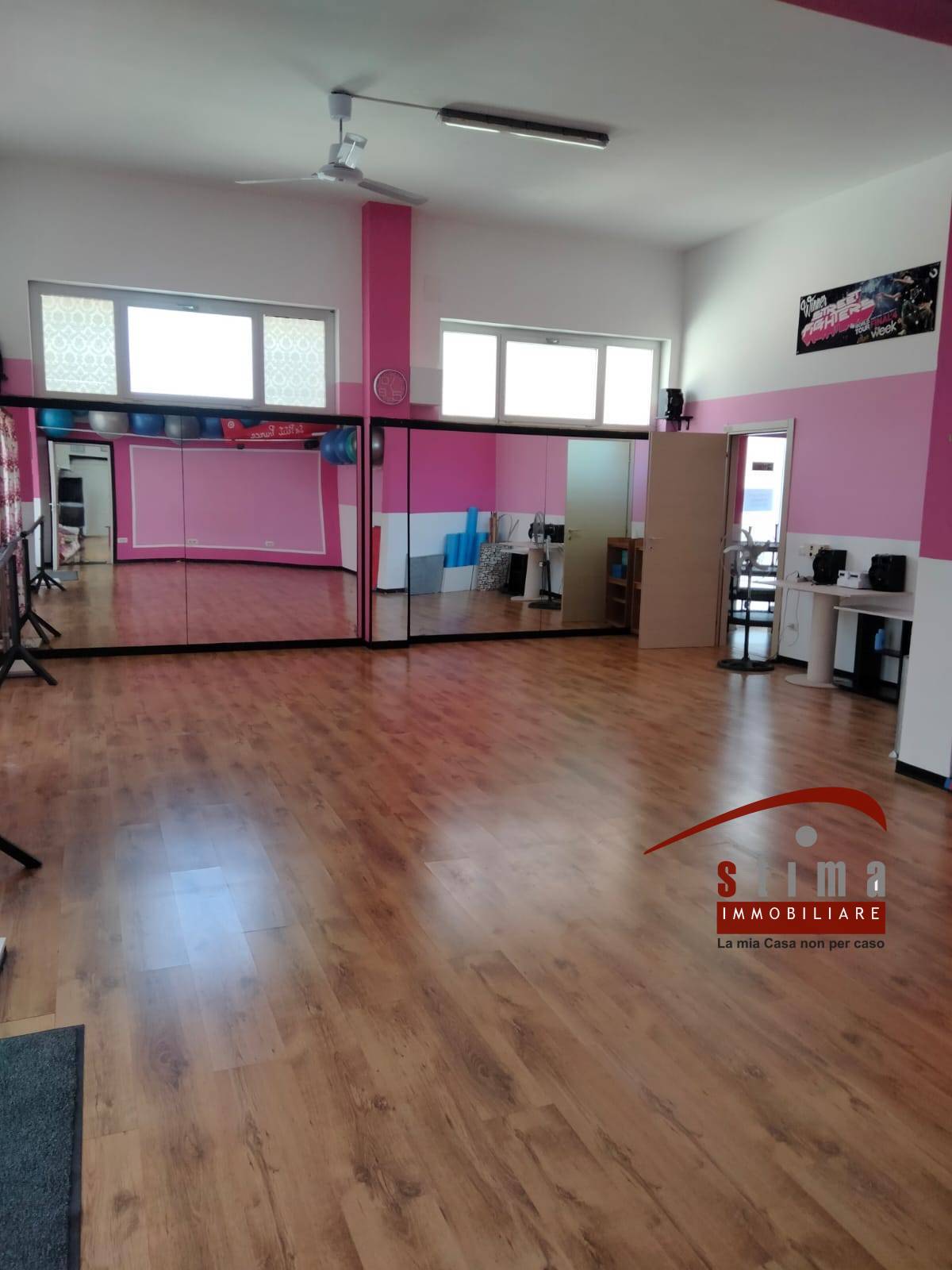 Basso in vendita a Siracusa, Scala Greca