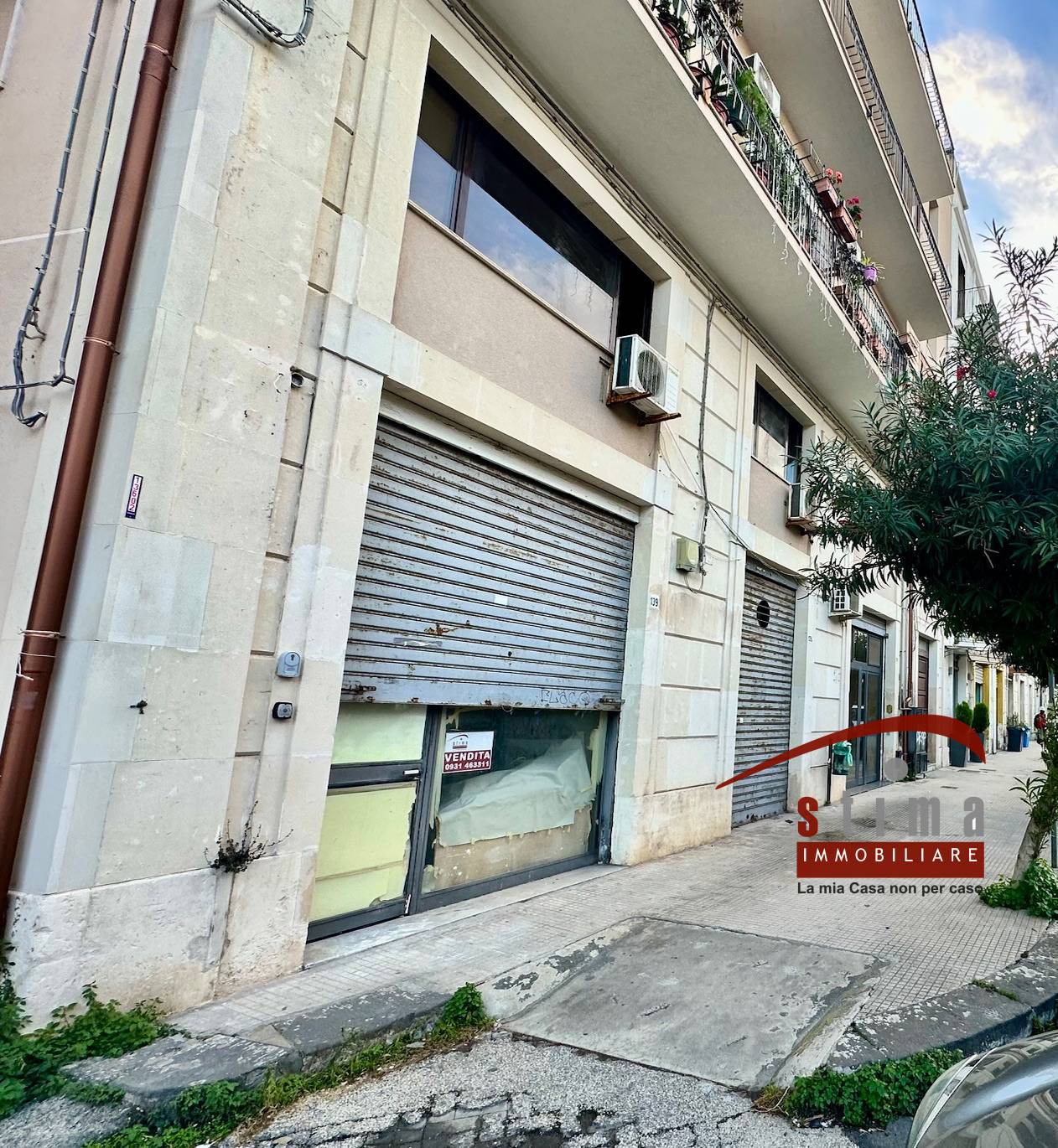 Locale commerciale in vendita a Siracusa, Umbertina