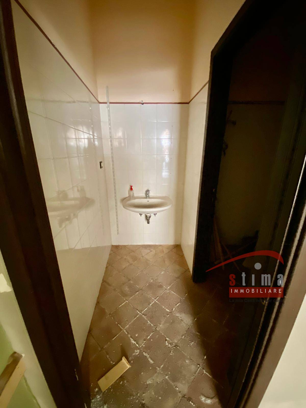 Basso in vendita a Siracusa, Ortigia