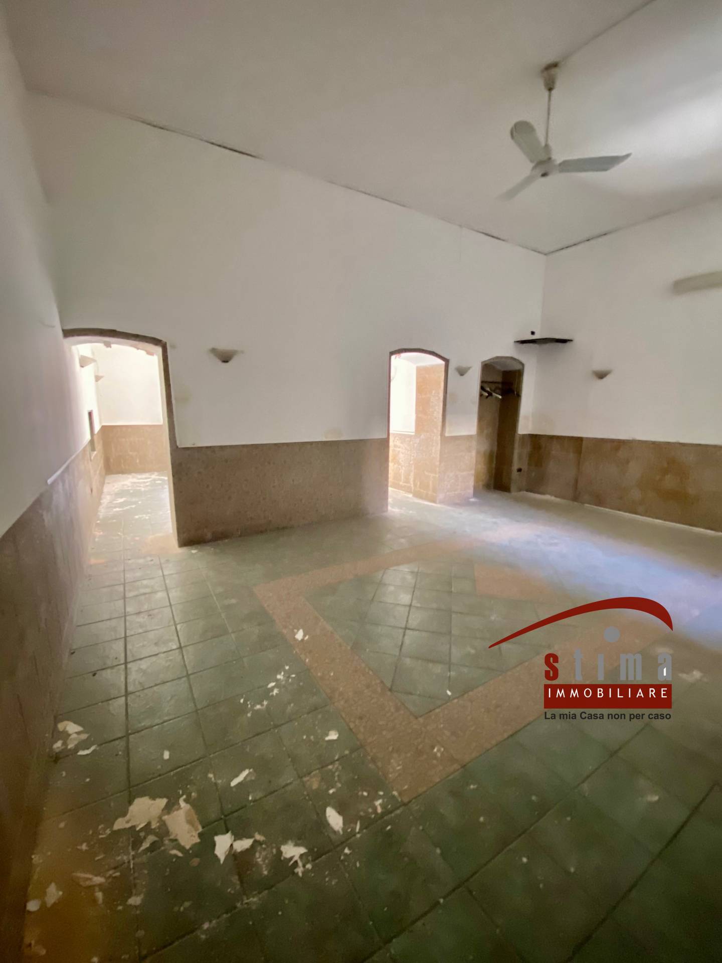 Basso in affitto a Siracusa, Gelone