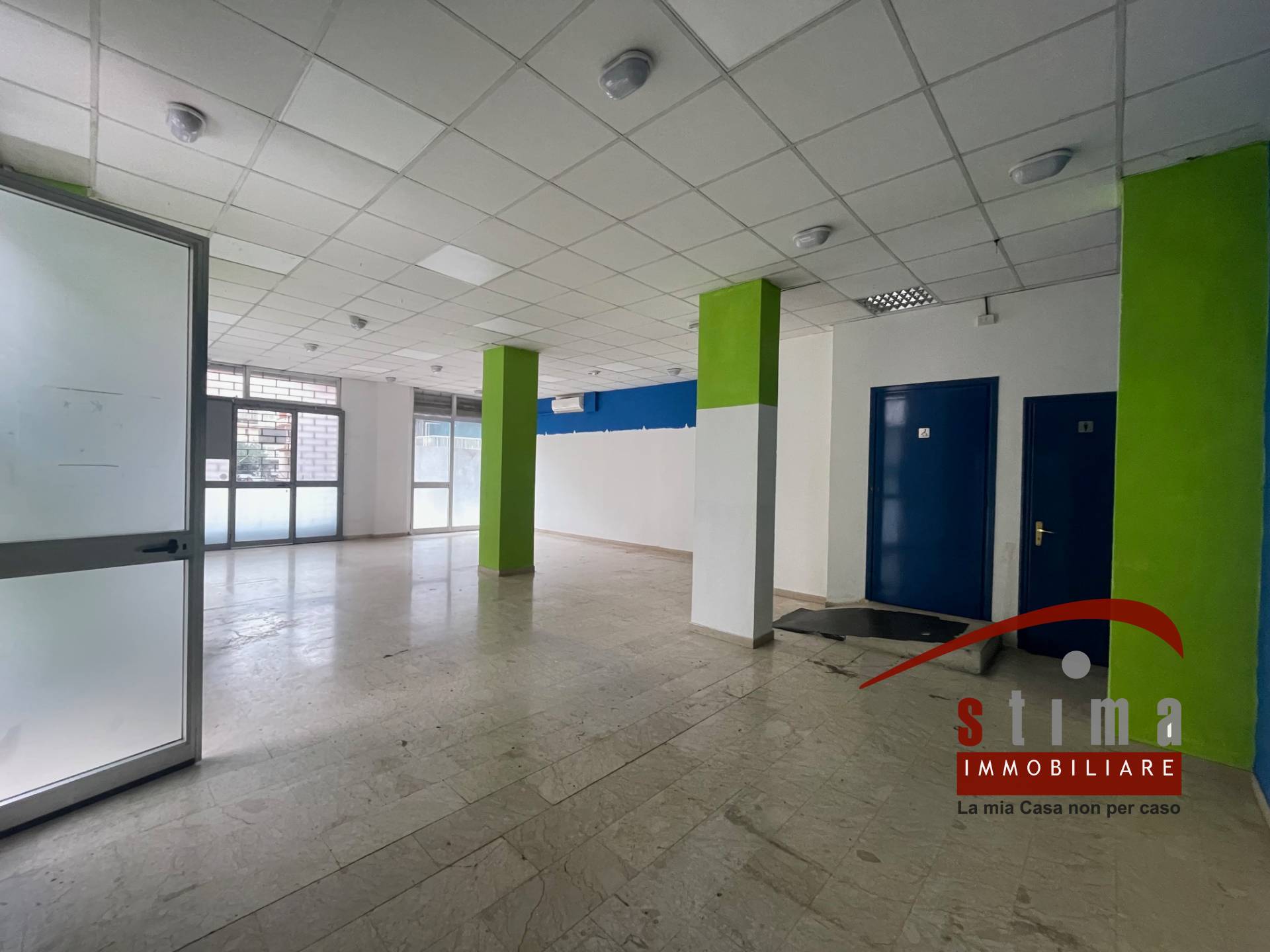 Locale commerciale in affitto a Siracusa, Tica-tisia