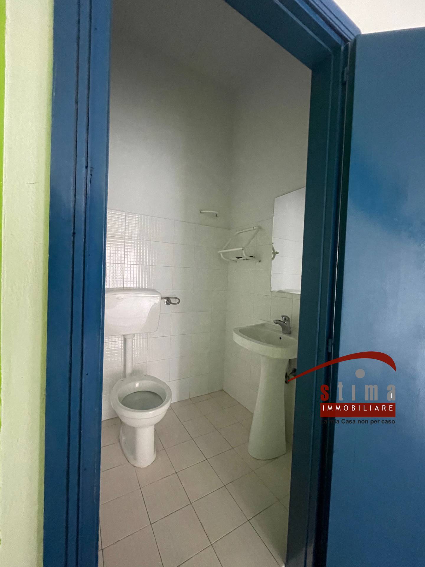 Locale commerciale in affitto a Siracusa, Tica-tisia