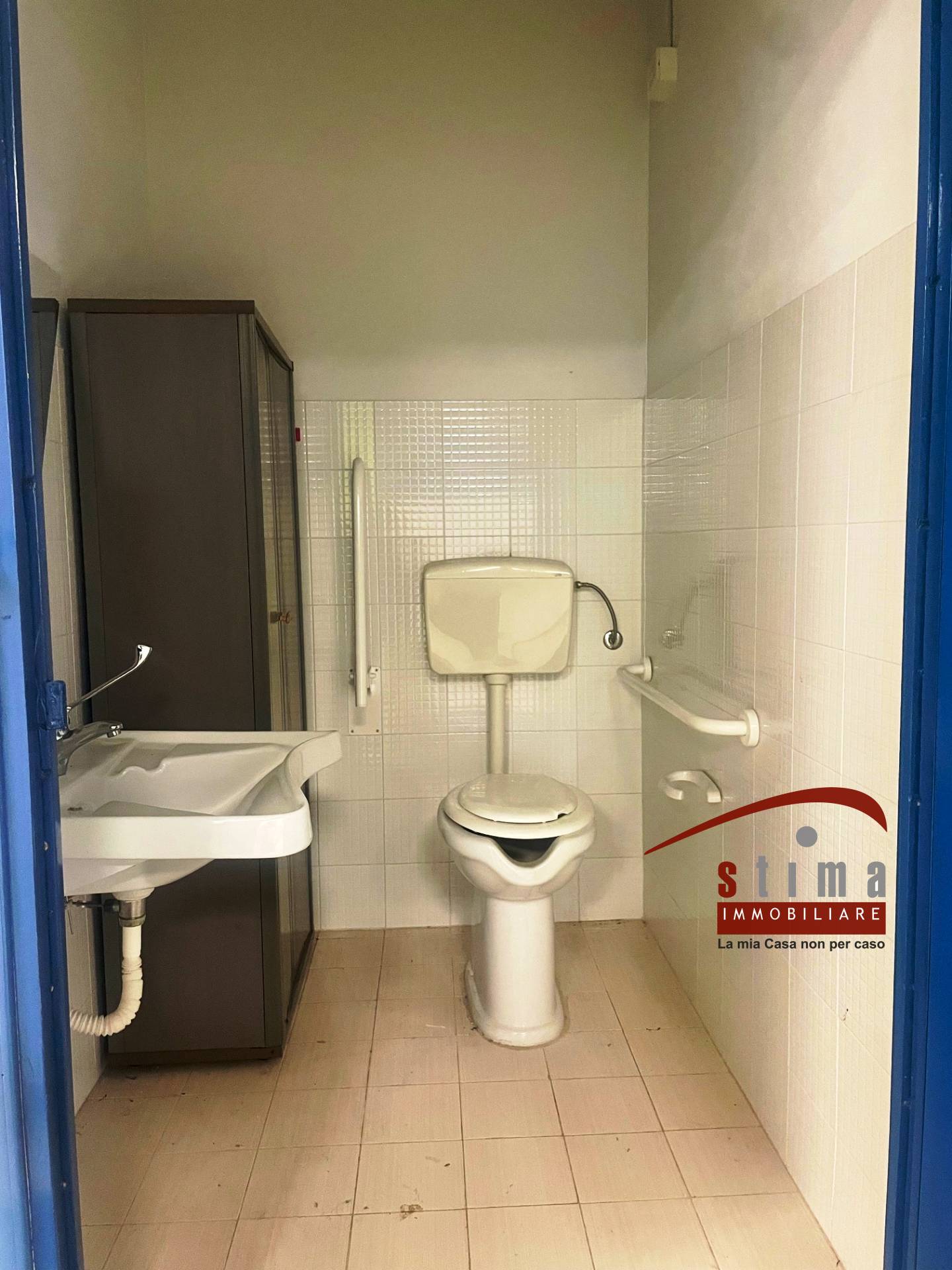 Locale commerciale in affitto a Siracusa, Tica-tisia