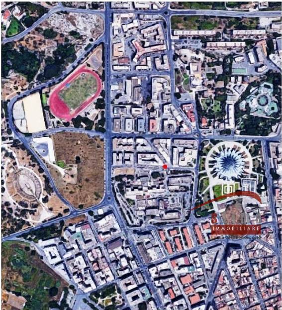 Garage/Magazzino in vendita a Siracusa, Teocrito