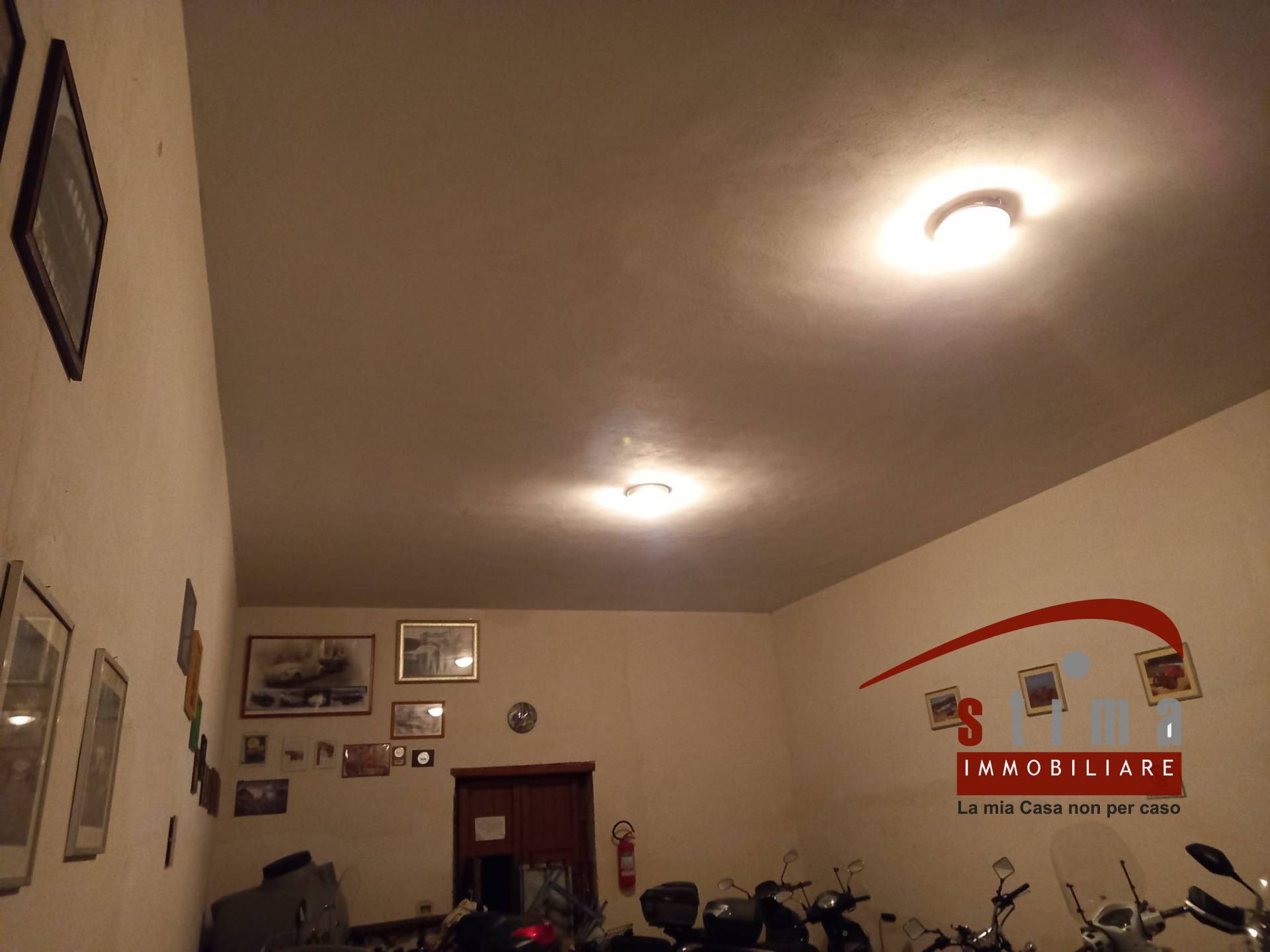 Garage/Magazzino in vendita a Siracusa, Borgata