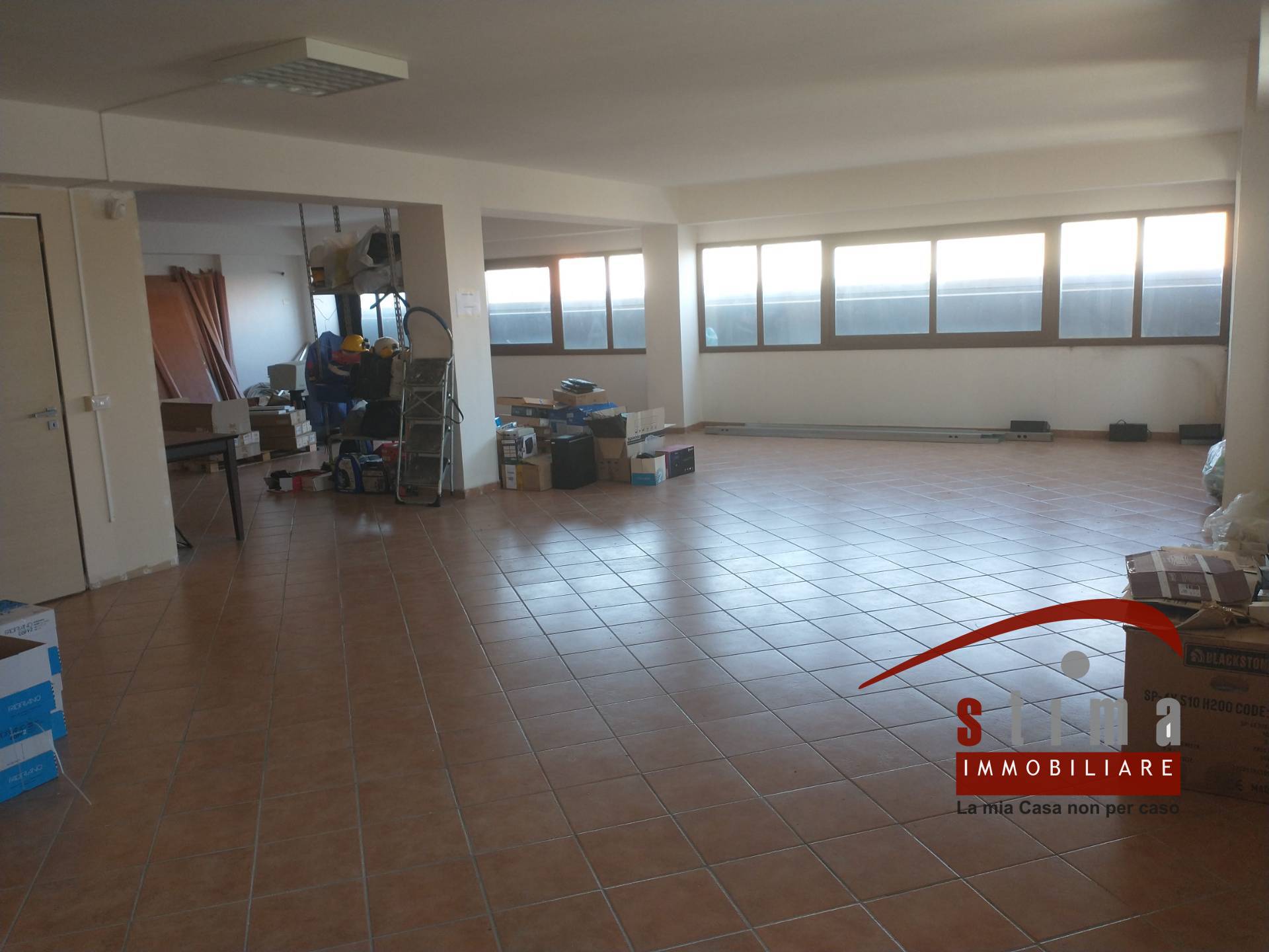 Studio/Ufficio in vendita a Siracusa, Targia