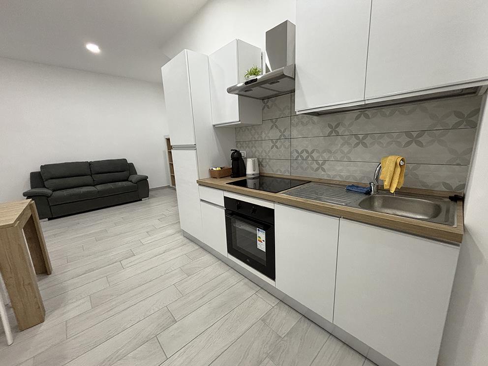 Appartamento arredato in affitto in via f. redi snc, Giugliano in Campania