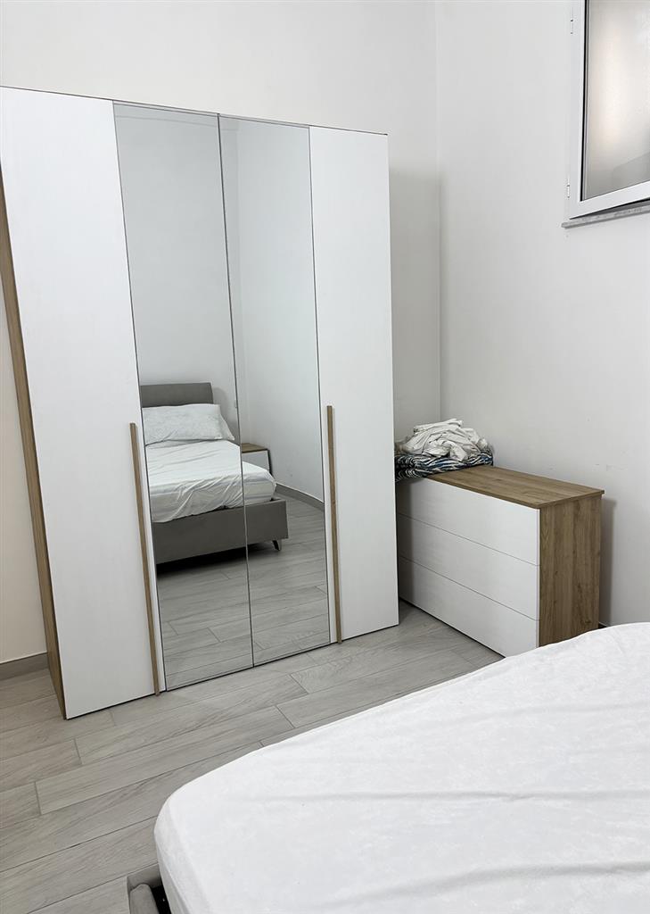 Appartamento arredato in affitto in via f. redi snc, Giugliano in Campania