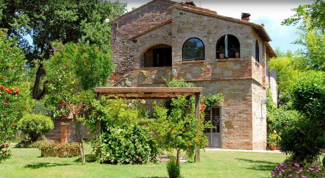 Casa vacanza 5 Locali o pi? con giardino a Montepulciano