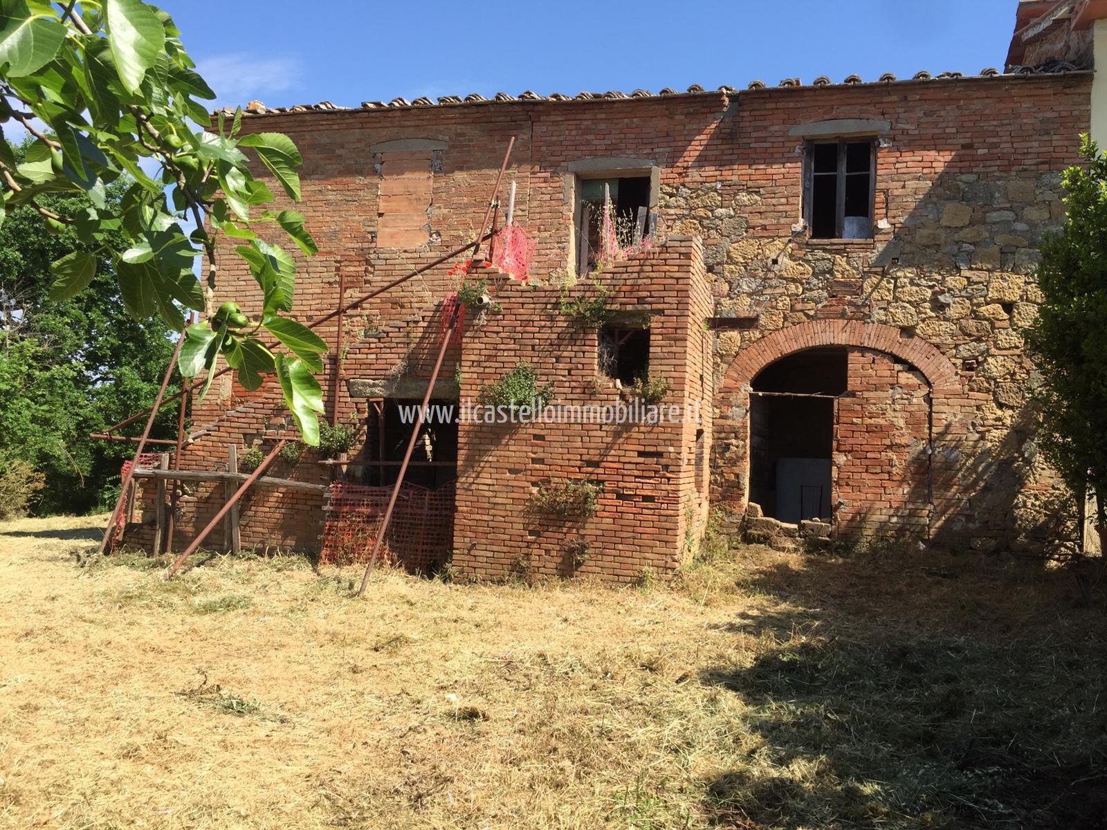 Rustico con giardino, Montepulciano acquaviva