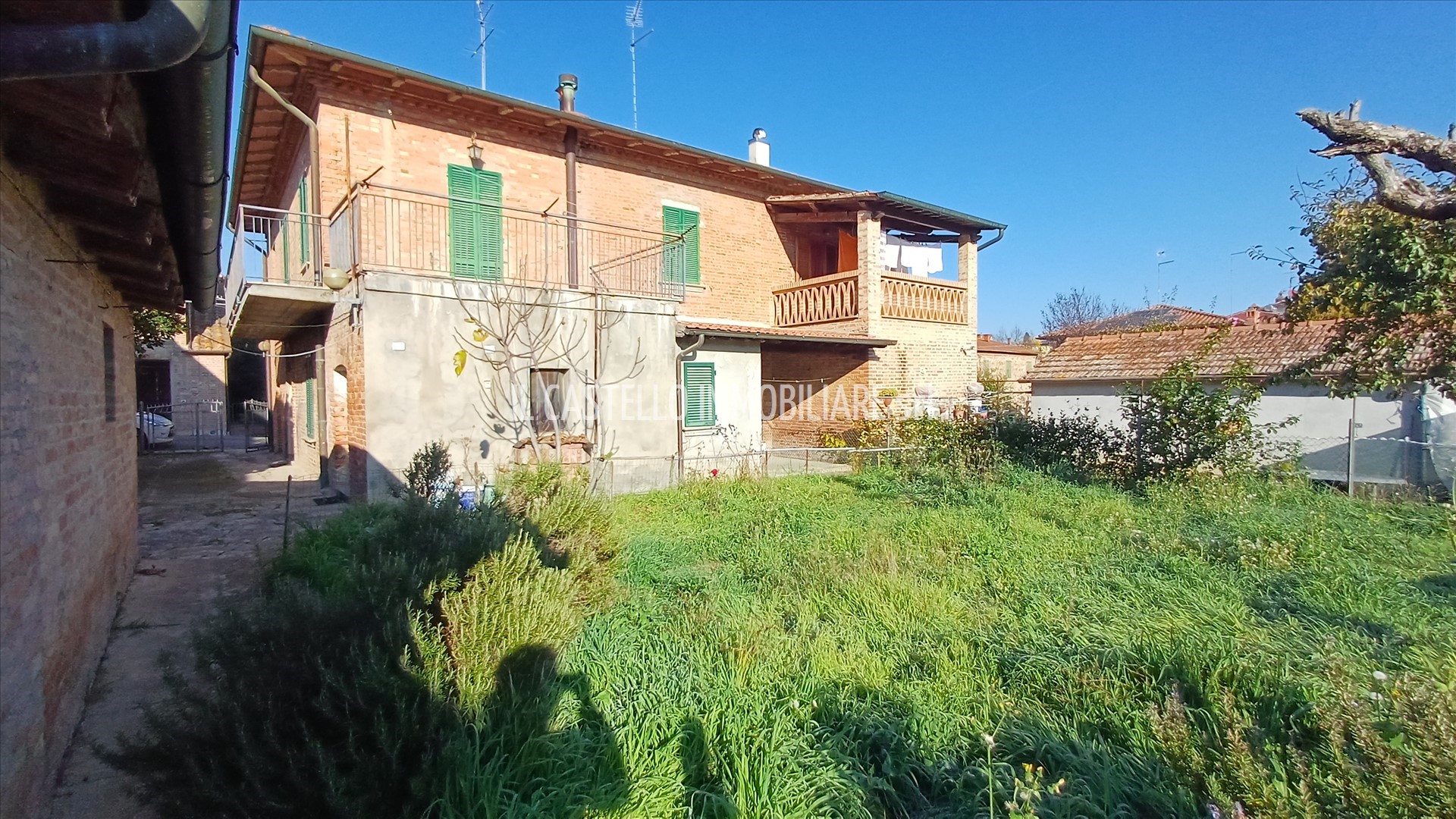 Appartamento con giardino a Torrita di Siena