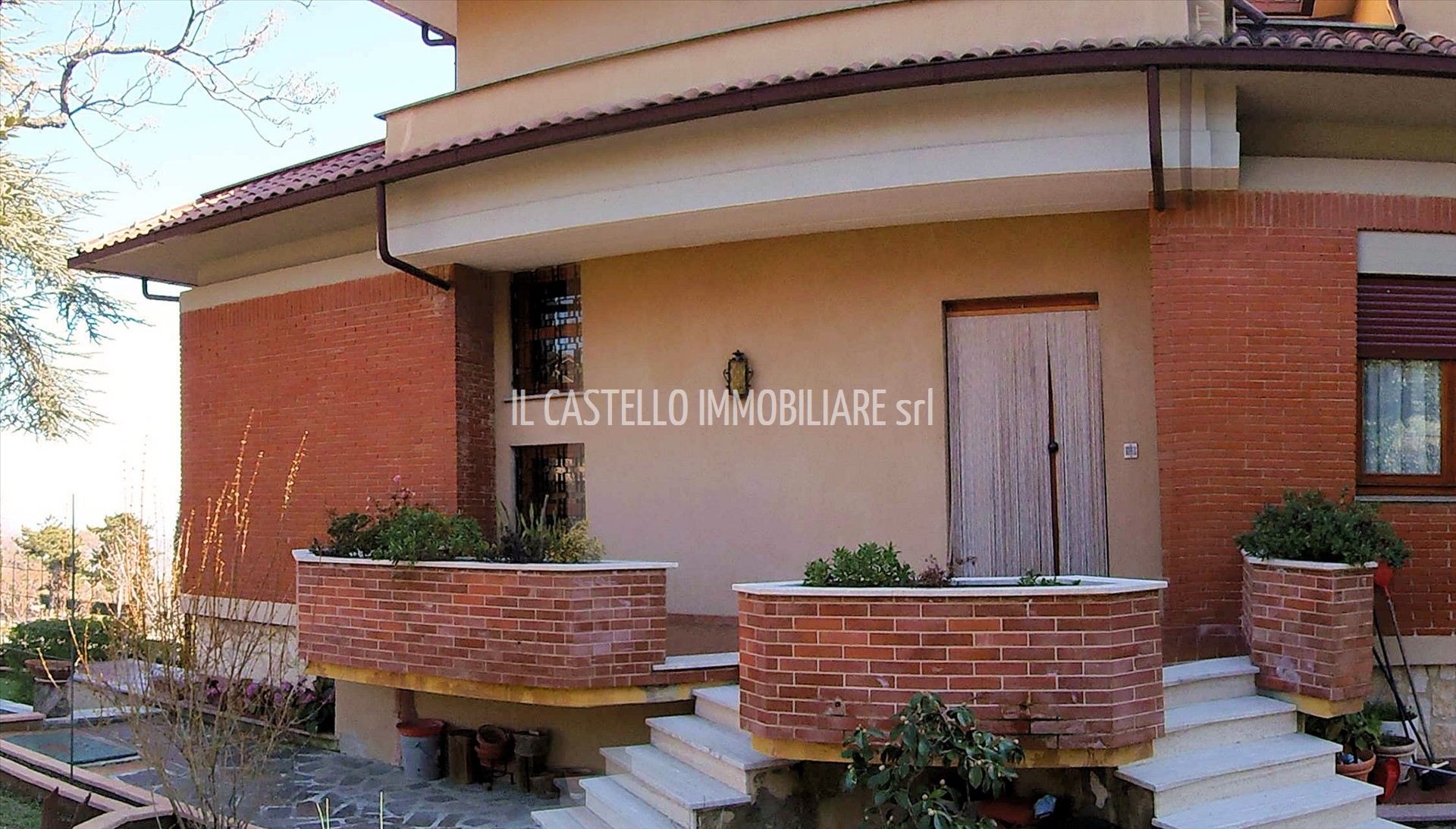 Appartamento con giardino a Sarteano