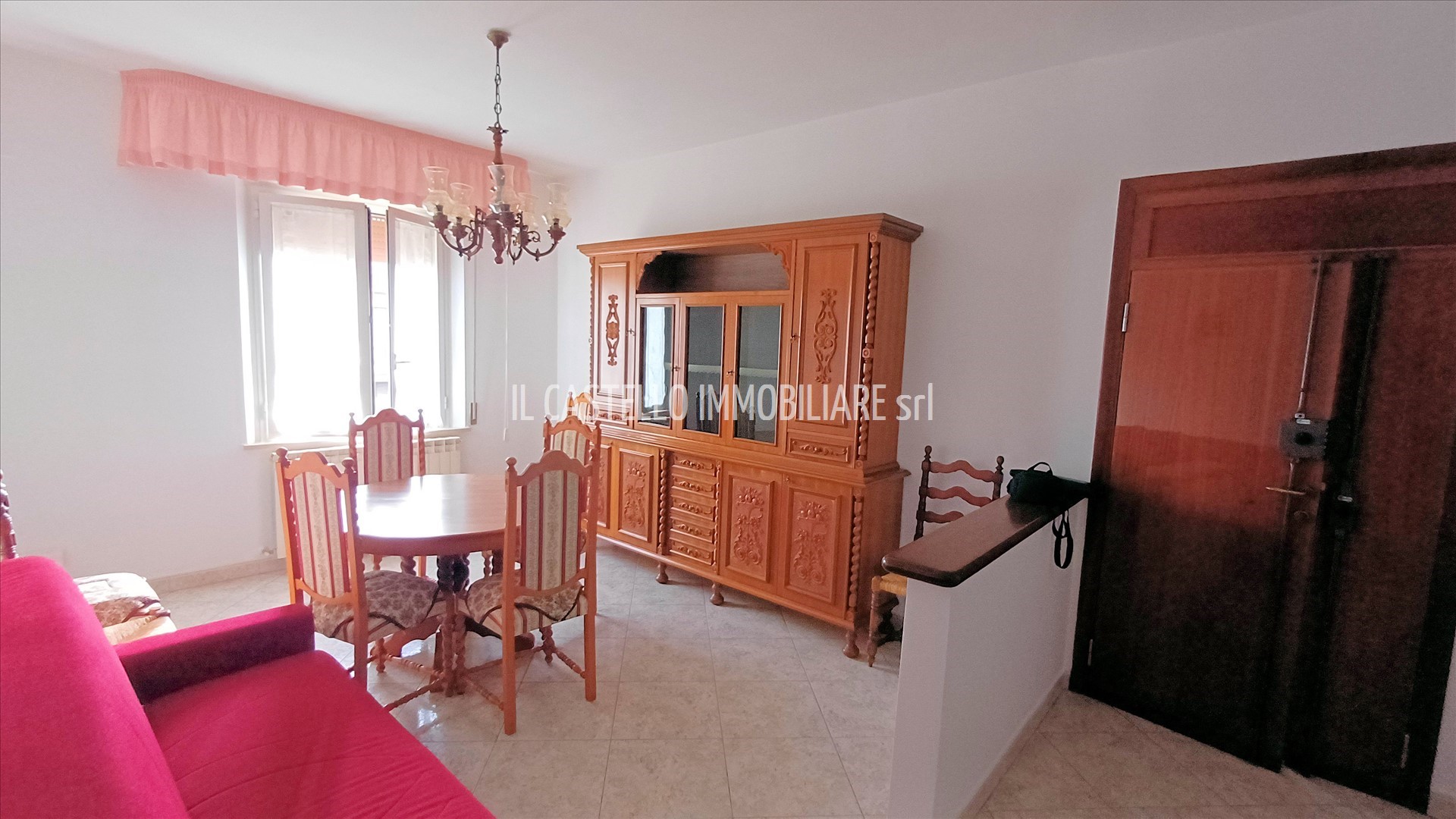 Quadrilocale con terrazzo, Chiusi scalo