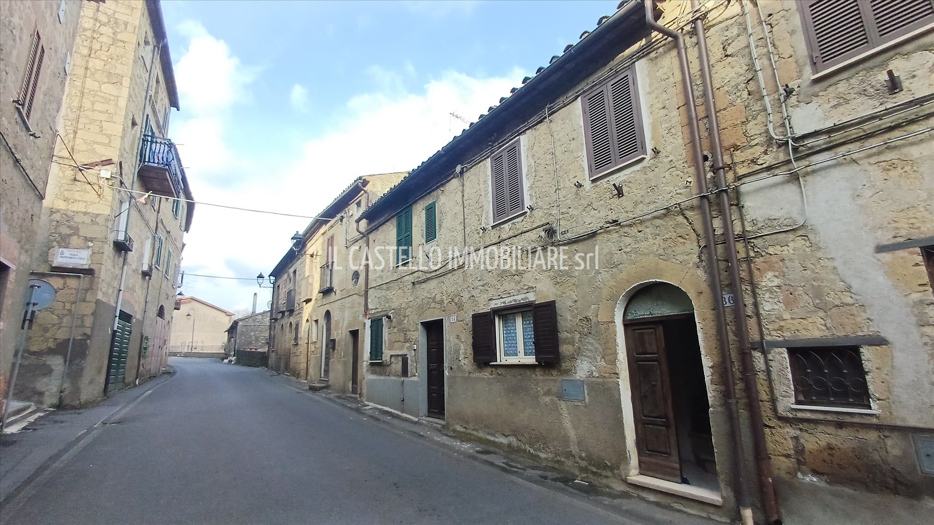 Quadrilocale in vendita a Onano