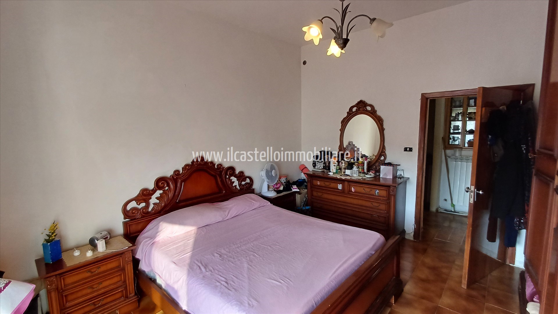 Appartamento con box a Sinalunga