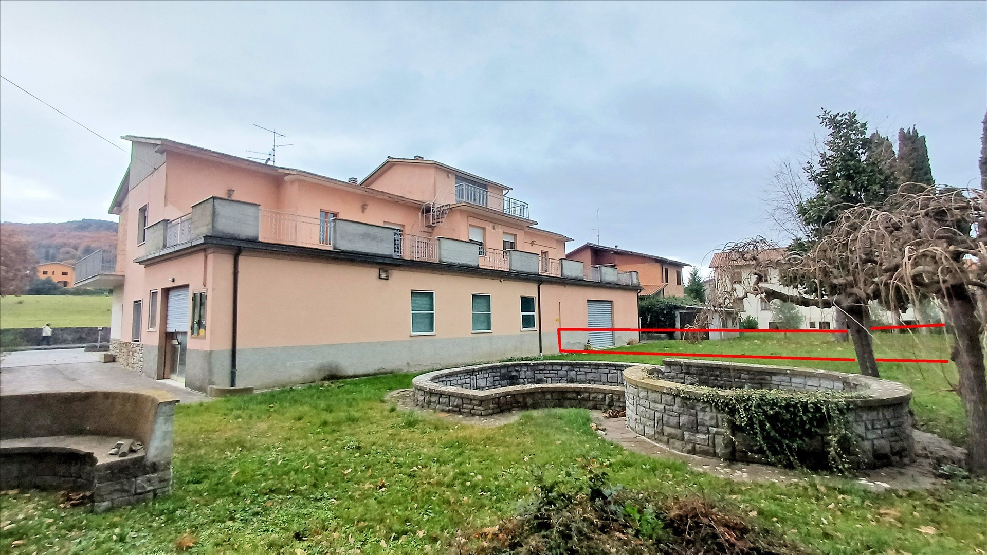 Appartamento con giardino a Sarteano