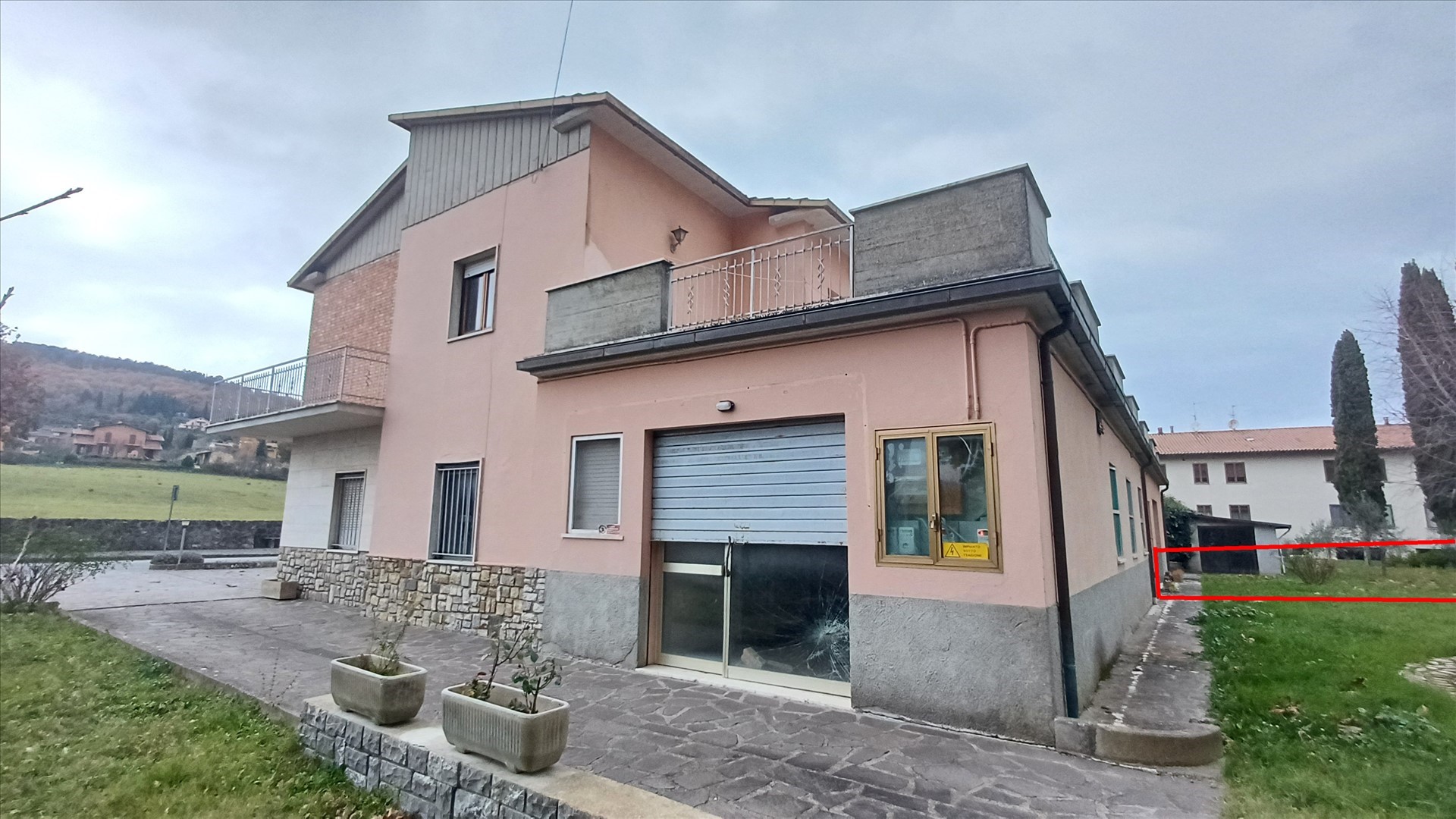 Appartamento con giardino a Sarteano