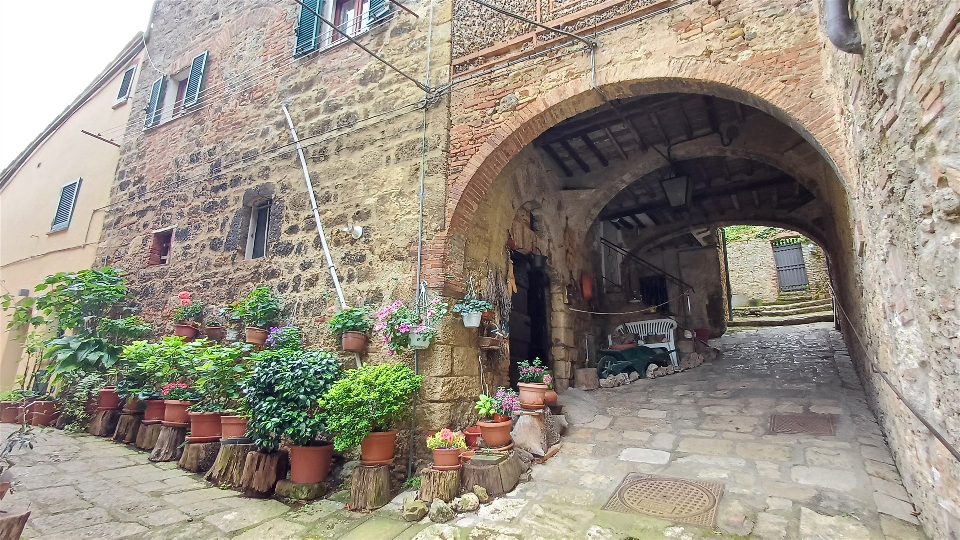 Appartamento in vendita a Cetona