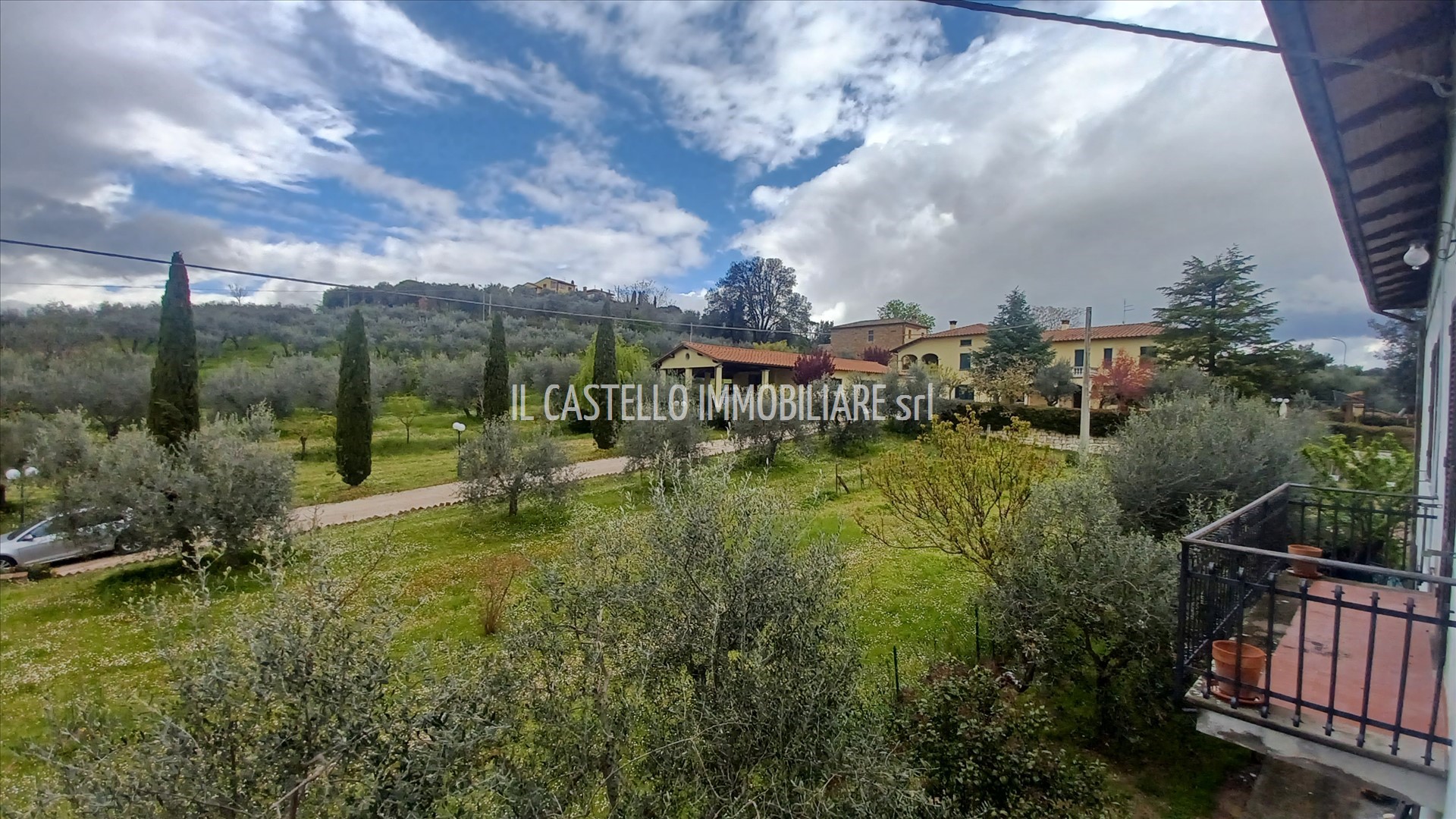 Villa con giardino a Sinalunga