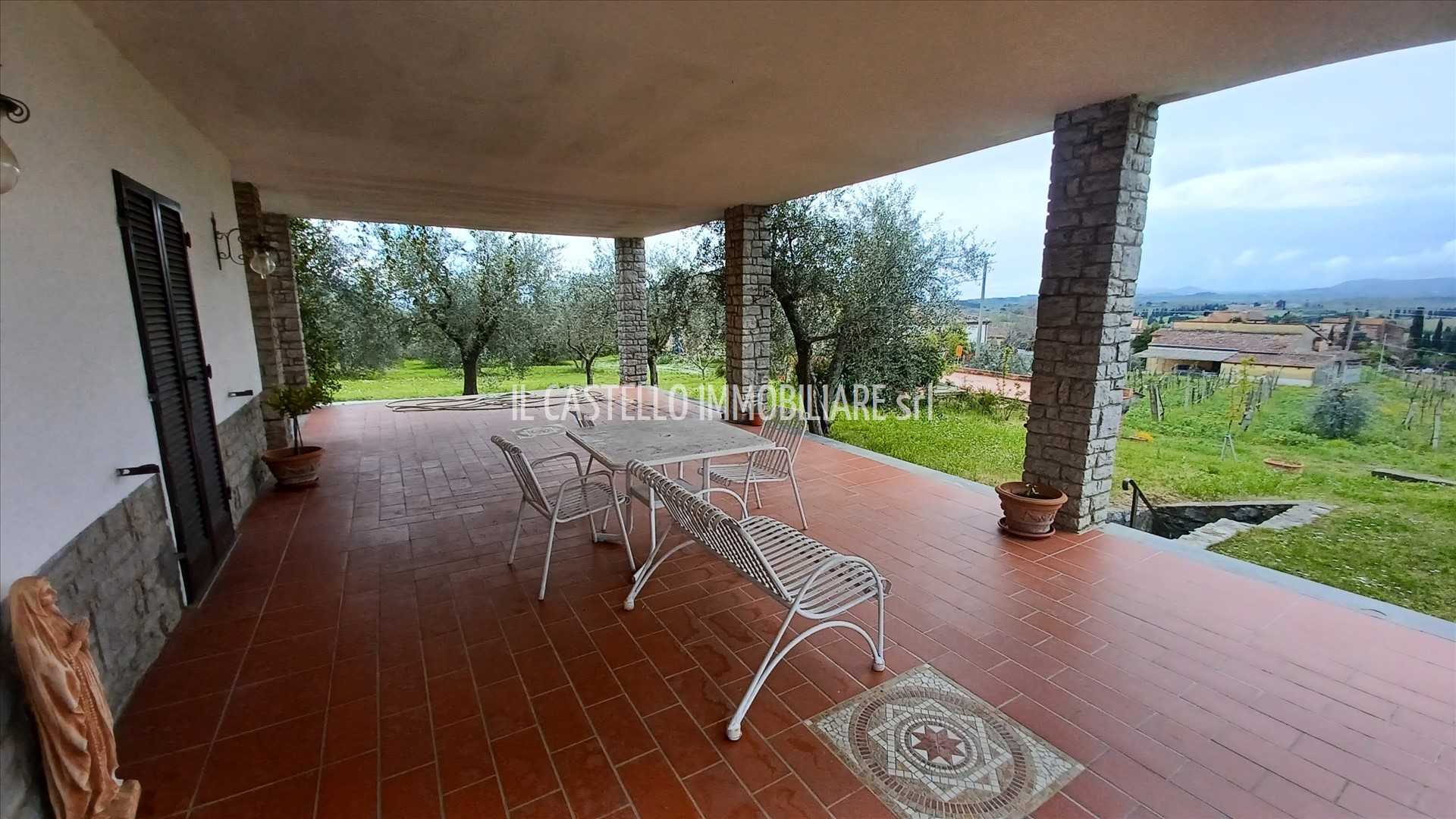 Villa con giardino a Sinalunga