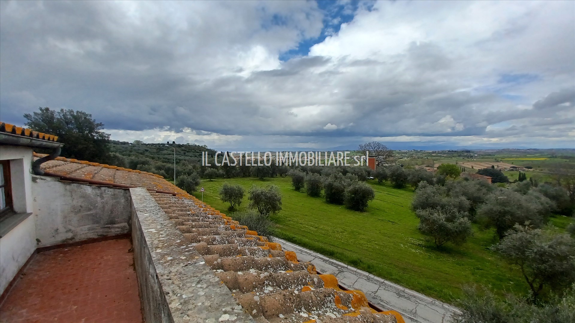 Villa con giardino a Sinalunga
