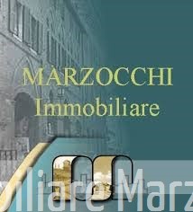 Trilocale con terrazzo a Siena