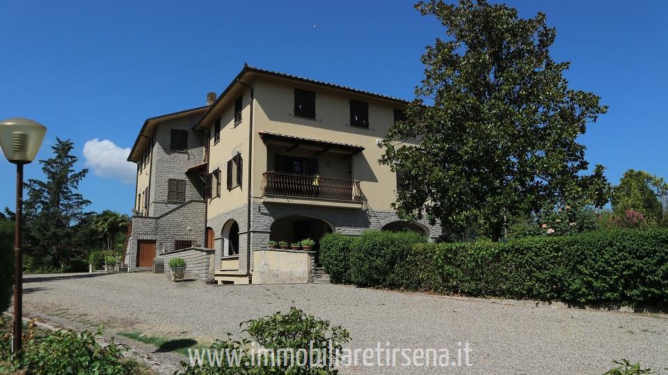 Villa con giardino, Orvieto sterracavallo