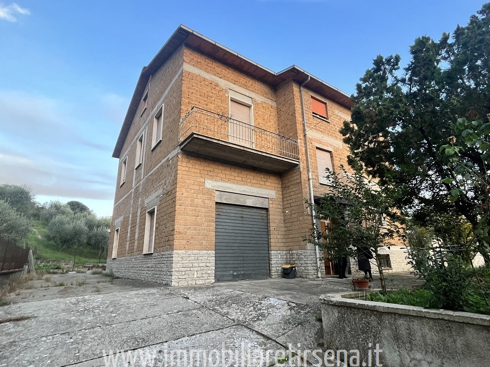 Casa indipendente con giardino a Orvieto