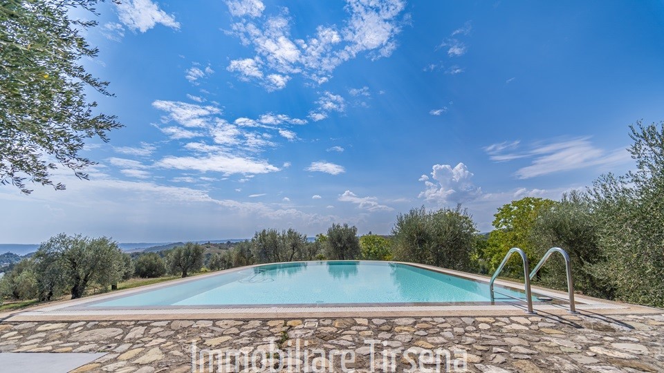 Villa con giardino a Orvieto