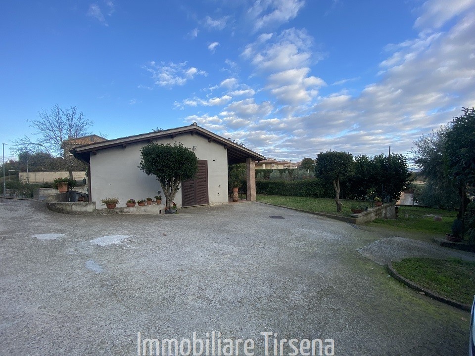 Appartamento con giardino, Orvieto canale nuovo