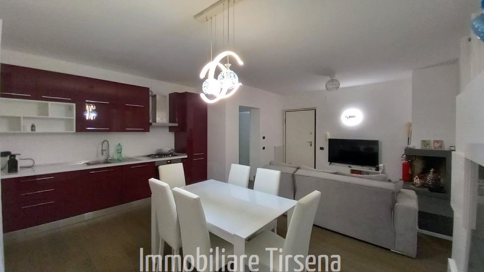 Appartamento con box doppio a Baschi