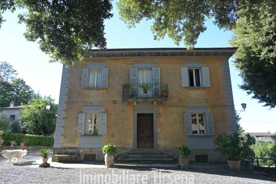 Villa con giardino, Orvieto canale nuovo